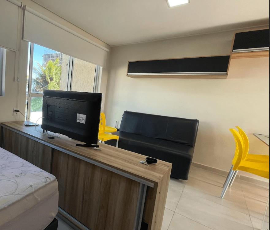 Flats A 50M Da Praia De Порту-ді-Галіняс Екстер'єр фото